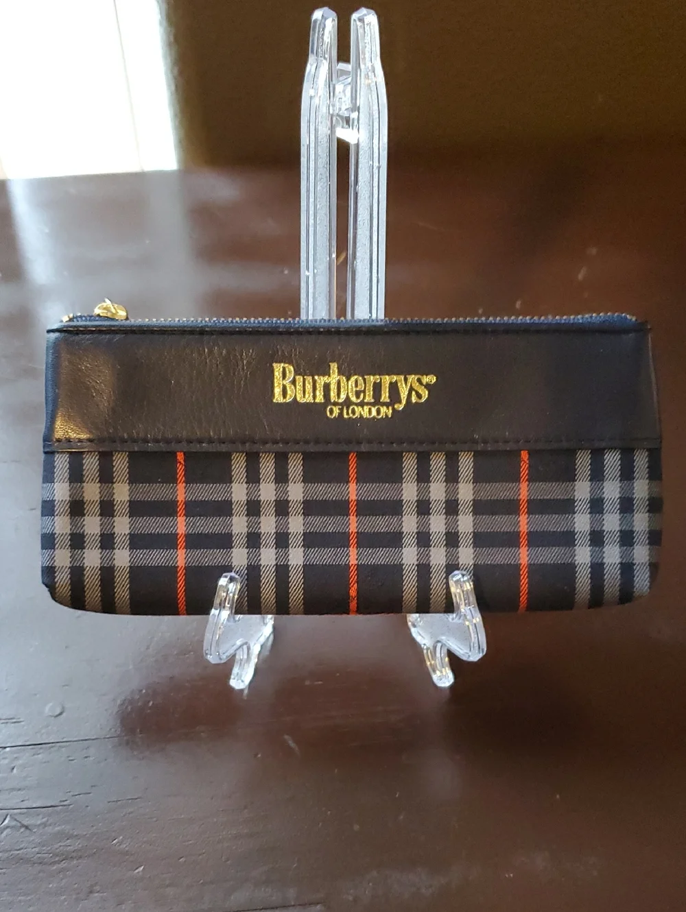 Burberrys of London Plaid Zip Wallet in Black and Tan with Red Accents - Picture 1 of 8